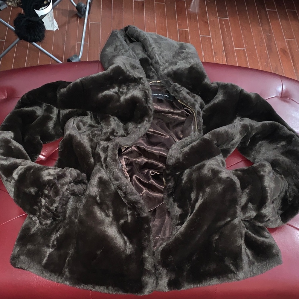 Jones New York beautiful coat